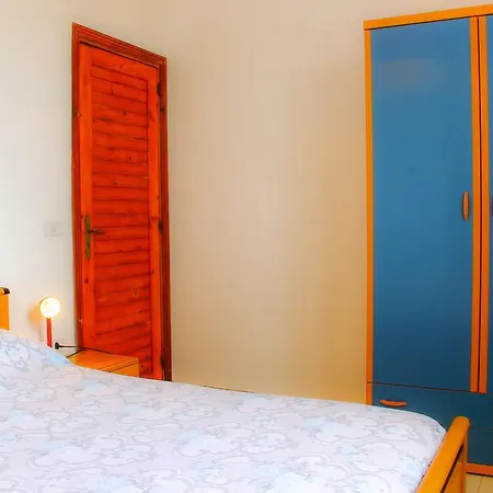 Acqua Marina Residence Apartment